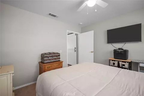 Bedroom - 1065 Mountain Vw, Hemet, CA 92545 photo 5 of 6