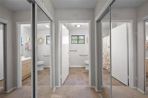 Entry Way - 1065 Mountain Vw, Hemet, CA 92545 photo 2 of 2