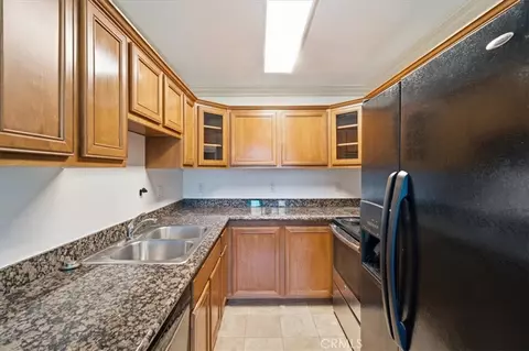 Kitchen - 1450 Iris Ave #4, Imperial Beach, CA 91932 photo 1 of 2