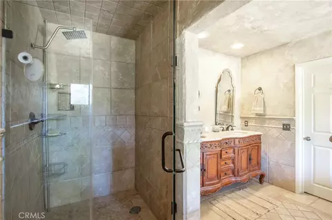 Bath - 35010 Santa Rita Rd, Temecula, CA 92592 photo 3 of 4