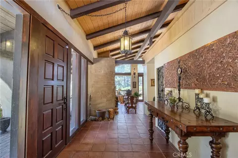 Entry Way - 35010 Santa Rita Rd, Temecula, CA 92592 photo 1 of 1