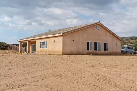Exterior - 59340 Roger Ln, Anza, CA 92539 photo 4 of 16