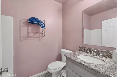 Bath - 59340 Roger Ln, Anza, CA 92539 photo 1 of 2
