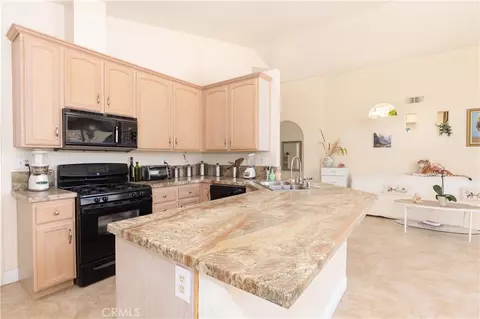 Kitchen - 29745 Via Las Chacras, Temecula, CA 92591 photo 2 of 4