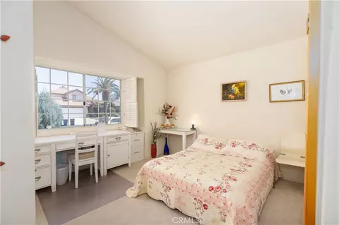 Bedroom - 29745 Via Las Chacras, Temecula, CA 92591 photo 2 of 5