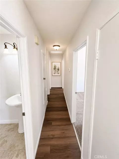 Entry Way - 15477 Via Bahia, Hesperia, CA 92345 photo 1 of 1