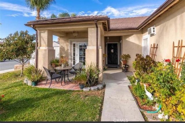 1989 Warwick, San Jacinto, CA 92582