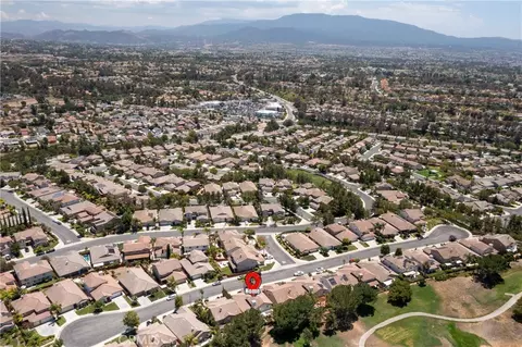 View/Area - 31468 Pennant Ct, Temecula, CA 92591 photo 5 of 8