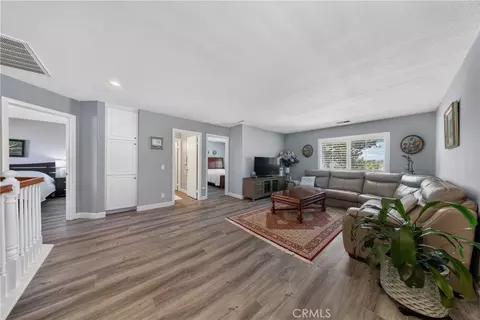 Entry Way - 31468 Pennant Ct, Temecula, CA 92591 photo 6 of 6