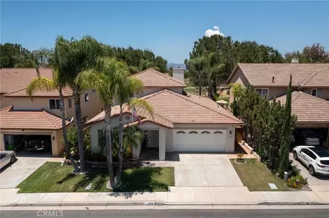 View/Area - 31468 Pennant Ct, Temecula, CA 92591 photo 1 of 8