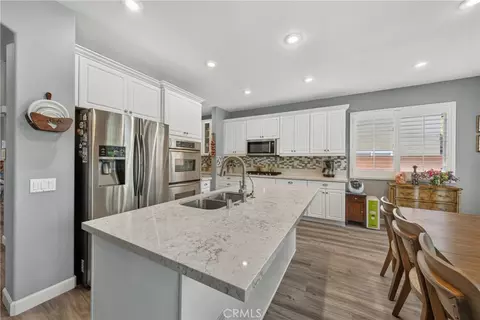 Kitchen - 31468 Pennant Ct, Temecula, CA 92591 photo 1 of 2