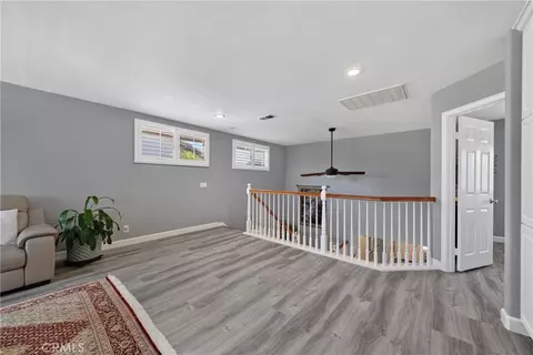 Entry Way - 31468 Pennant Ct, Temecula, CA 92591 photo 5 of 6