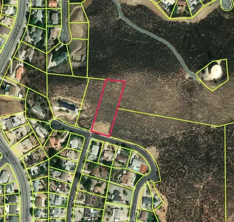 3 Crews Hil Dr, Menifee, CA 92586