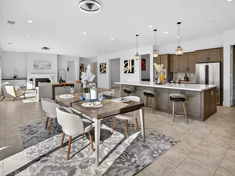 Dining - 32441 Toyon, Temecula, CA 92591 photo 1 of 1