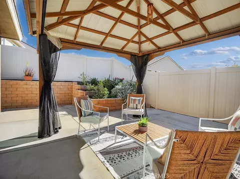 Exterior - 32441 Toyon, Temecula, CA 92591 photo 7 of 8