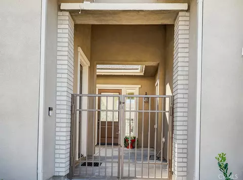 Exterior - 32441 Toyon, Temecula, CA 92591 photo 5 of 10