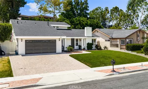 254 Las Riendas, Fullerton, CA 92835