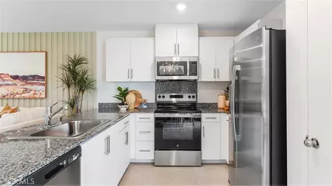 Kitchen - 1344 Derby Dr, San Jacinto, CA 92582 photo 2 of 2