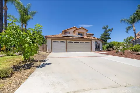 Exterior - 40299 Atmore Ct, Temecula, CA 92591 photo 6 of 22