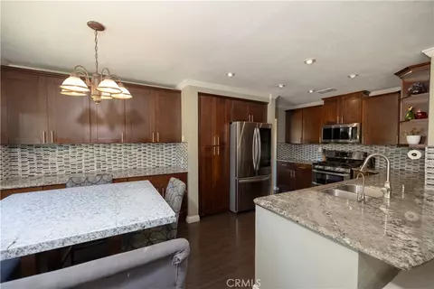 Kitchen - 40299 Atmore Ct, Temecula, CA 92591 photo 2 of 2