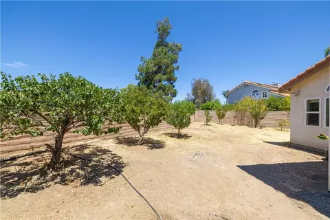 Exterior - 40299 Atmore Ct, Temecula, CA 92591 photo 21 of 22