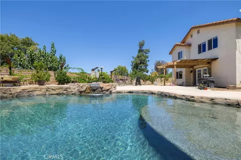 Exterior - 40299 Atmore Ct, Temecula, CA 92591 photo 19 of 22