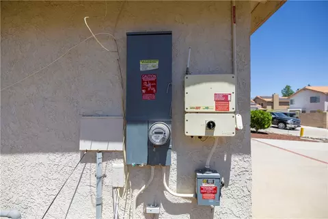 Exterior - 40299 Atmore Ct, Temecula, CA 92591 photo 9 of 22