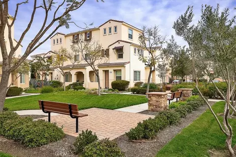 Exterior - 44972 Bellflower, Temecula, CA 92592 photo 5 of 11