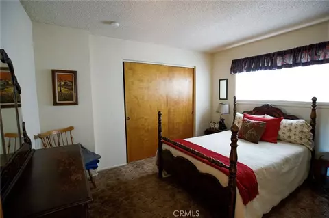 Bedroom - 1239 Yosemite, Lake Arrowhead, CA 92352 photo 1 of 4