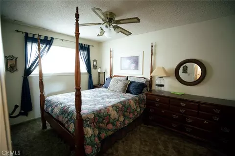Bedroom - 1239 Yosemite, Lake Arrowhead, CA 92352 photo 3 of 4