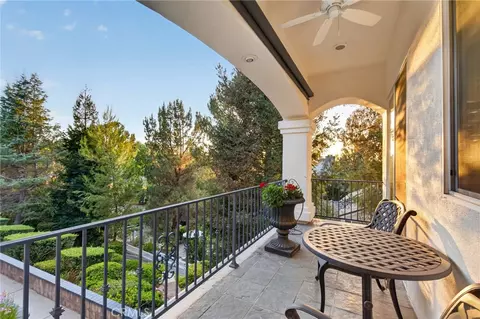 Exterior - 29930 Via Norte, Temecula, CA 92591 photo 9 of 19