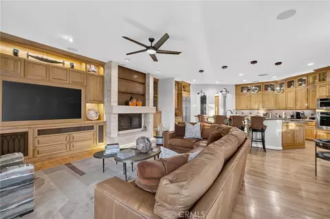 Living - 29930 Via Norte, Temecula, CA 92591 photo 6 of 6