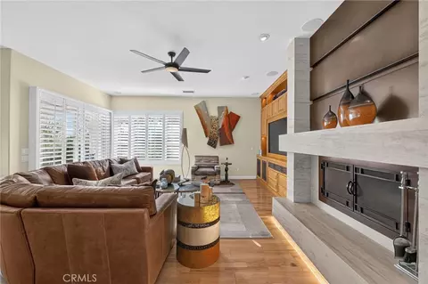 Living - 29930 Via Norte, Temecula, CA 92591 photo 5 of 6