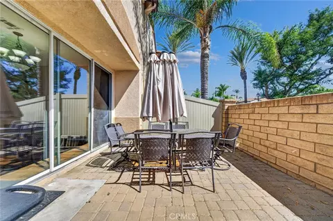 Exterior - 39211 Turtle Bay #E, Murrieta, CA 92563 photo 3 of 4