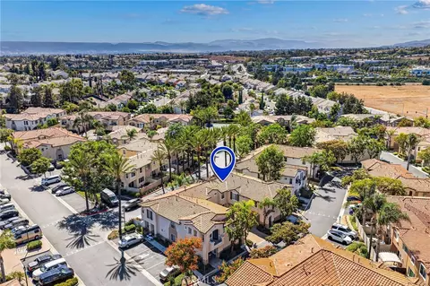 View/Area - 39211 Turtle Bay #E, Murrieta, CA 92563 photo 3 of 6