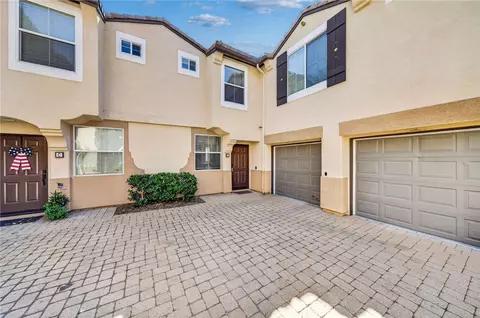 Exterior - 39211 Turtle Bay #E, Murrieta, CA 92563 photo 1 of 4