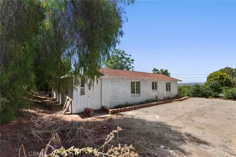 Exterior - 1684 Broadway, El Cajon, CA 92021 photo 6 of 9