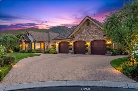 22121 Lynx Ct, Murrieta, CA 92562