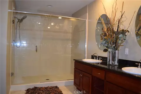 Bath - 301 Mission Ave #409, Oceanside, CA 92054 photo 3 of 6
