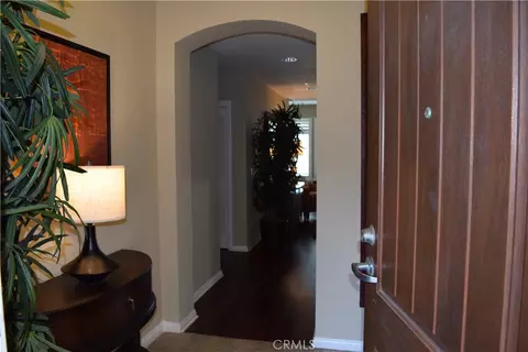 Entry Way - 301 Mission Ave #409, Oceanside, CA 92054 photo 1 of 7