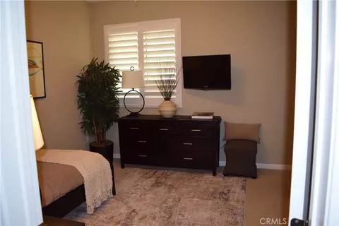 Bedroom - 301 Mission Ave #409, Oceanside, CA 92054 photo 1 of 4