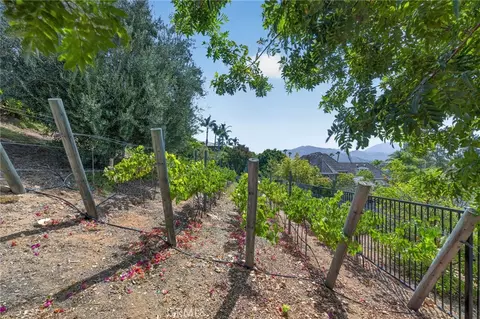 Exterior - 17943 Highlands Rnch, Poway, CA 92064 photo 7 of 11