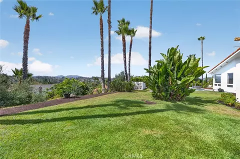 Exterior - 17943 Highlands Rnch, Poway, CA 92064 photo 8 of 11