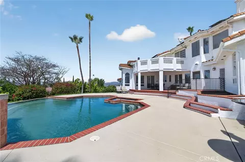 Exterior - 17943 Highlands Rnch, Poway, CA 92064 photo 3 of 11