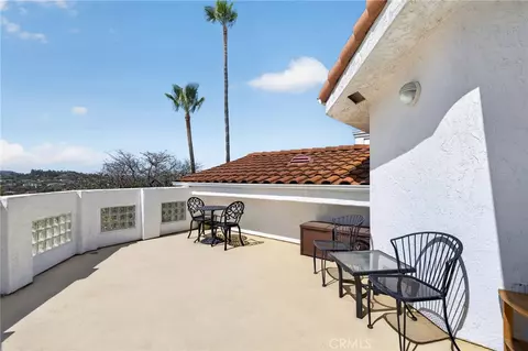 Exterior - 17943 Highlands Rnch, Poway, CA 92064 photo 5 of 11