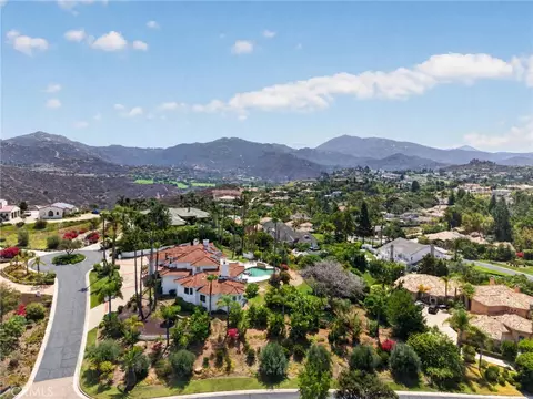 View/Area - 17943 Highlands Rnch, Poway, CA 92064 photo 4 of 5