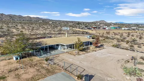 View/Area - 1998 Cambria Ave, Landers, CA 92285 photo 8 of 10