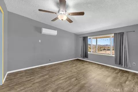 Living - 1998 Cambria Ave, Landers, CA 92285 photo 8 of 9