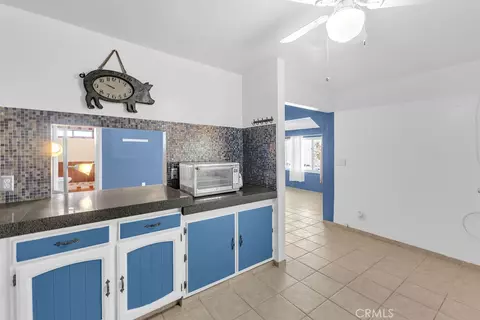 Kitchen - 1998 Cambria Ave, Landers, CA 92285 photo 5 of 5