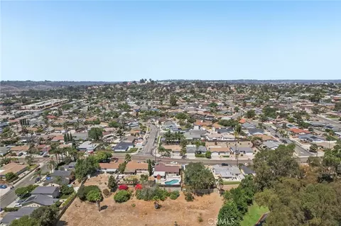 View/Area - 3018 Thunder, Oceanside, CA 92056 photo 8 of 16